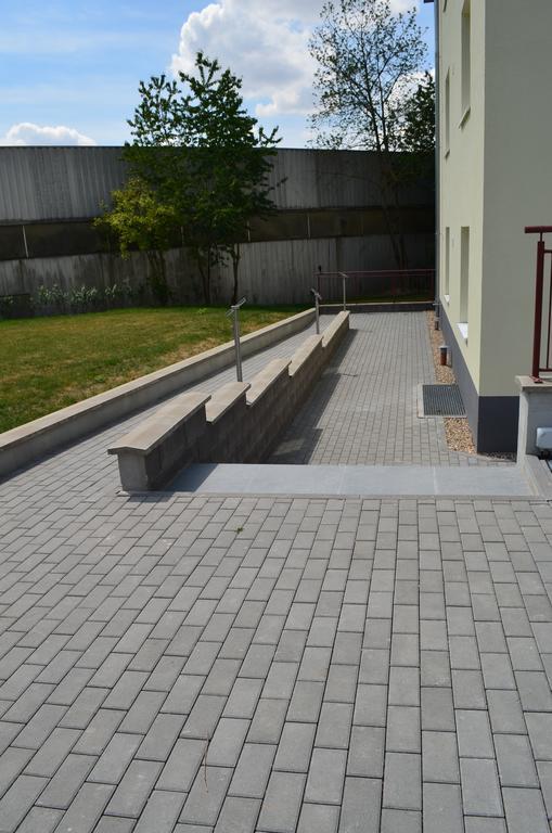 Zwei Raben Pension Mainz Buitenkant foto