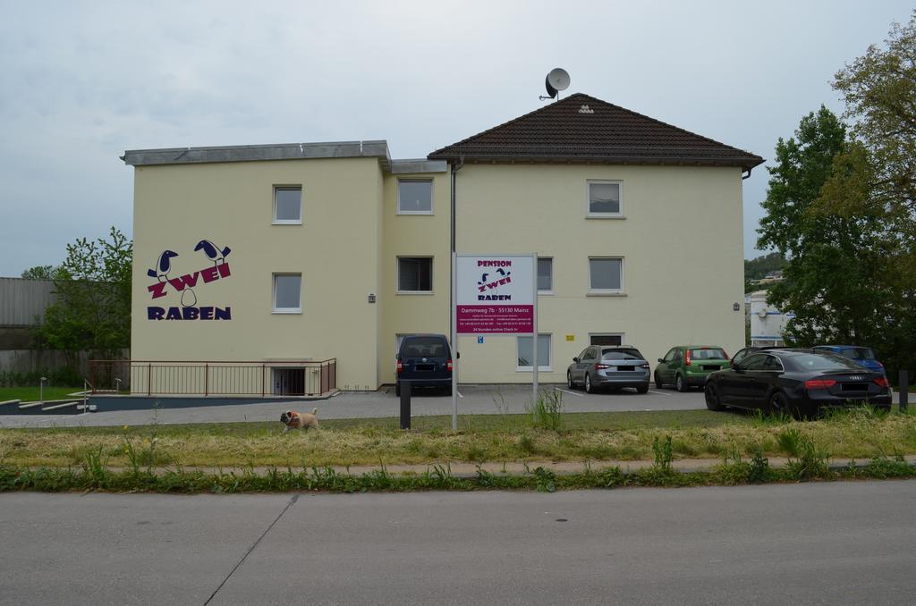 Zwei Raben Pension Mainz Buitenkant foto